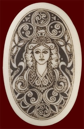 Necklace: Ceramic Brigantia