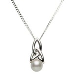 Necklace: Sil Trinity Pearl Pendant