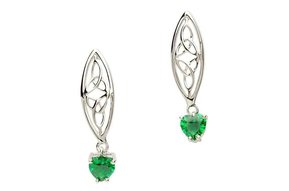 Earrings: Sil Trinity Green Heart
