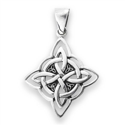 Welman Necklace: SS Knot w/Triquetra
