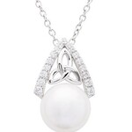 Shanore Necklace: SS Trinity with pearl