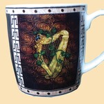 Mug: Gold Harp