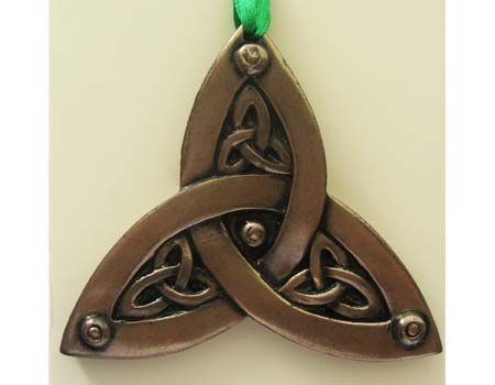 Clara Ornament: Bronze Trinity Knot