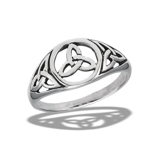 Ring: SS triple triquetras