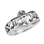 Welman Ring: SS Claddagh Band