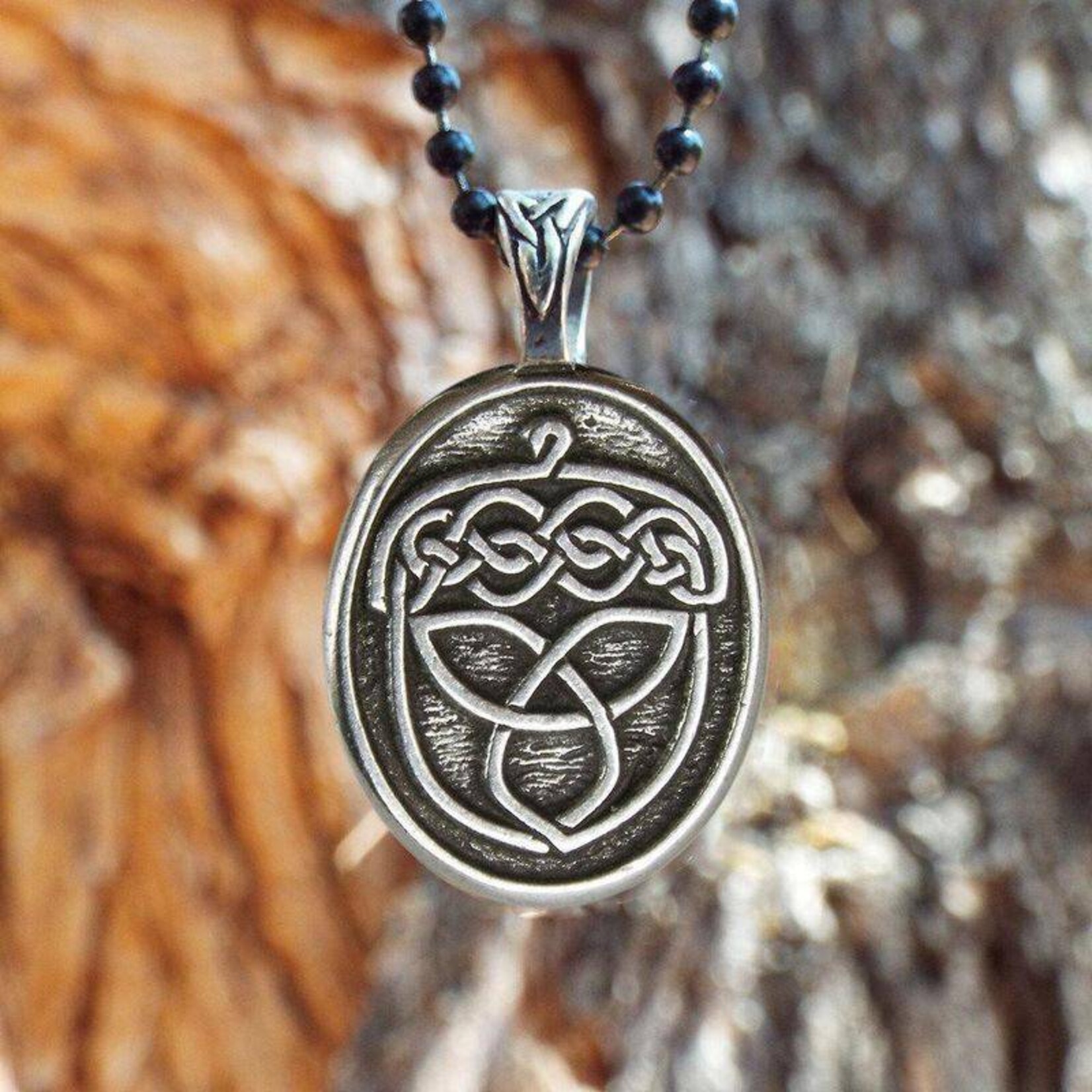Necklace: Acorn Pewter