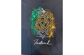 T Shirt: Celtic Trinity