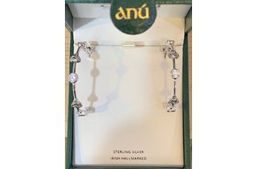 Earrings: SS Trinity Hoop