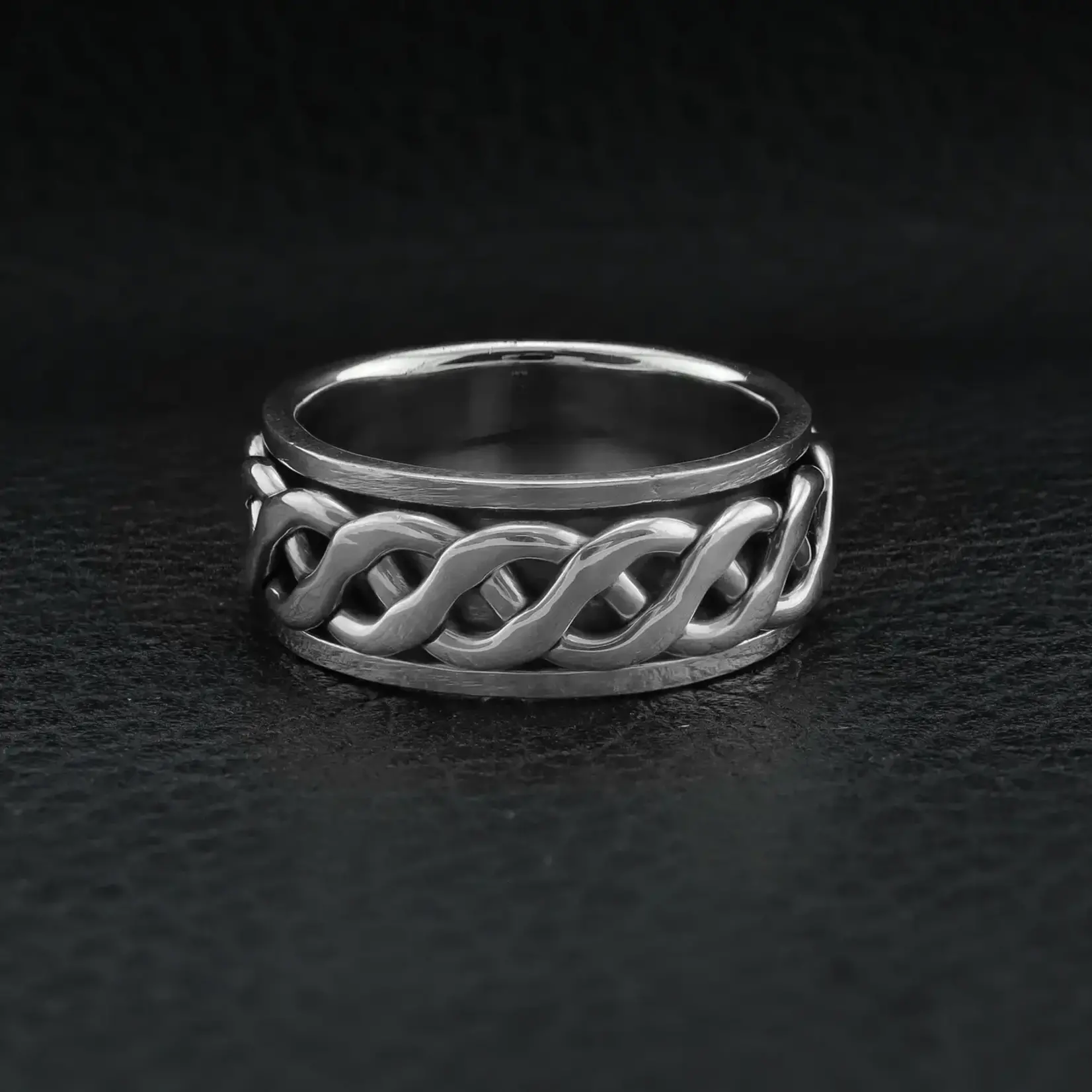 Ring: SS Knot Spinner