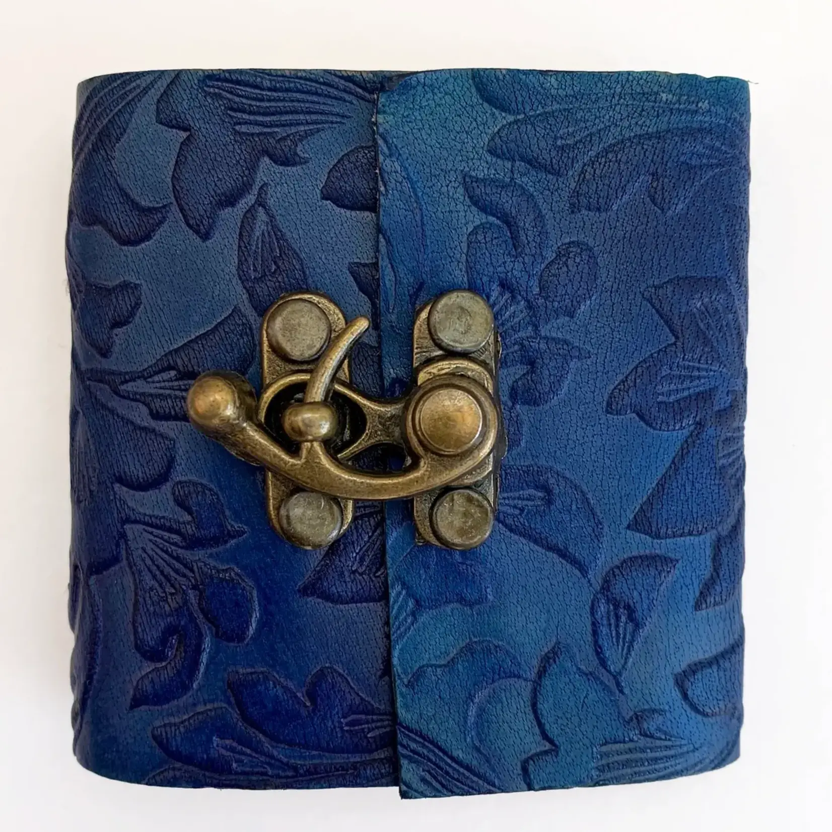Earthbound Journals Journal: Blue Embossed 3x4