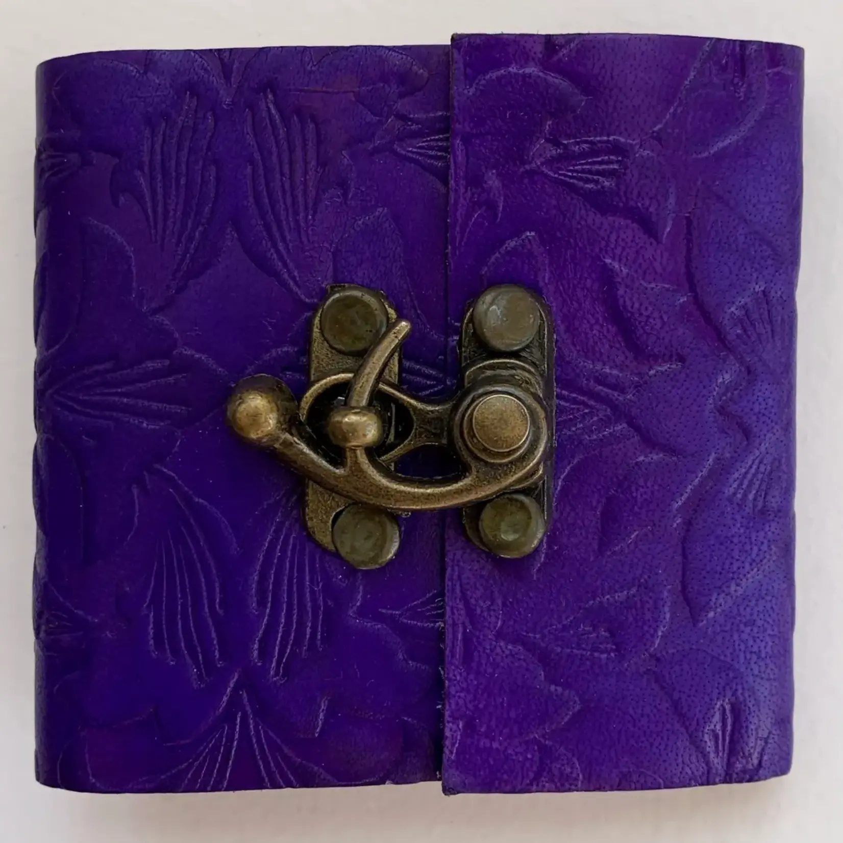 Earthbound Journals Journal: Purple Embossed 3x3