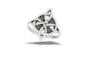 Ring: Interwoven Trinity