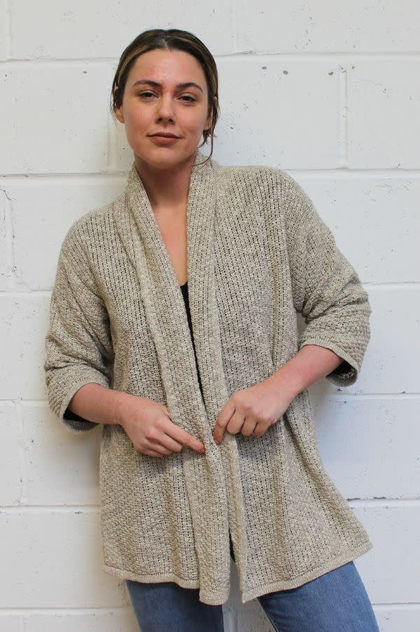 Cardigan: Nat Oat Lin/Cot M