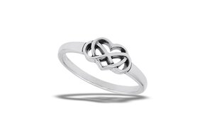 Ring: SS Heart Knot