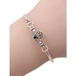0011 PREMIERE Bracelet: Claddagh Heart Emerald Brass Hook Casting Bangle
