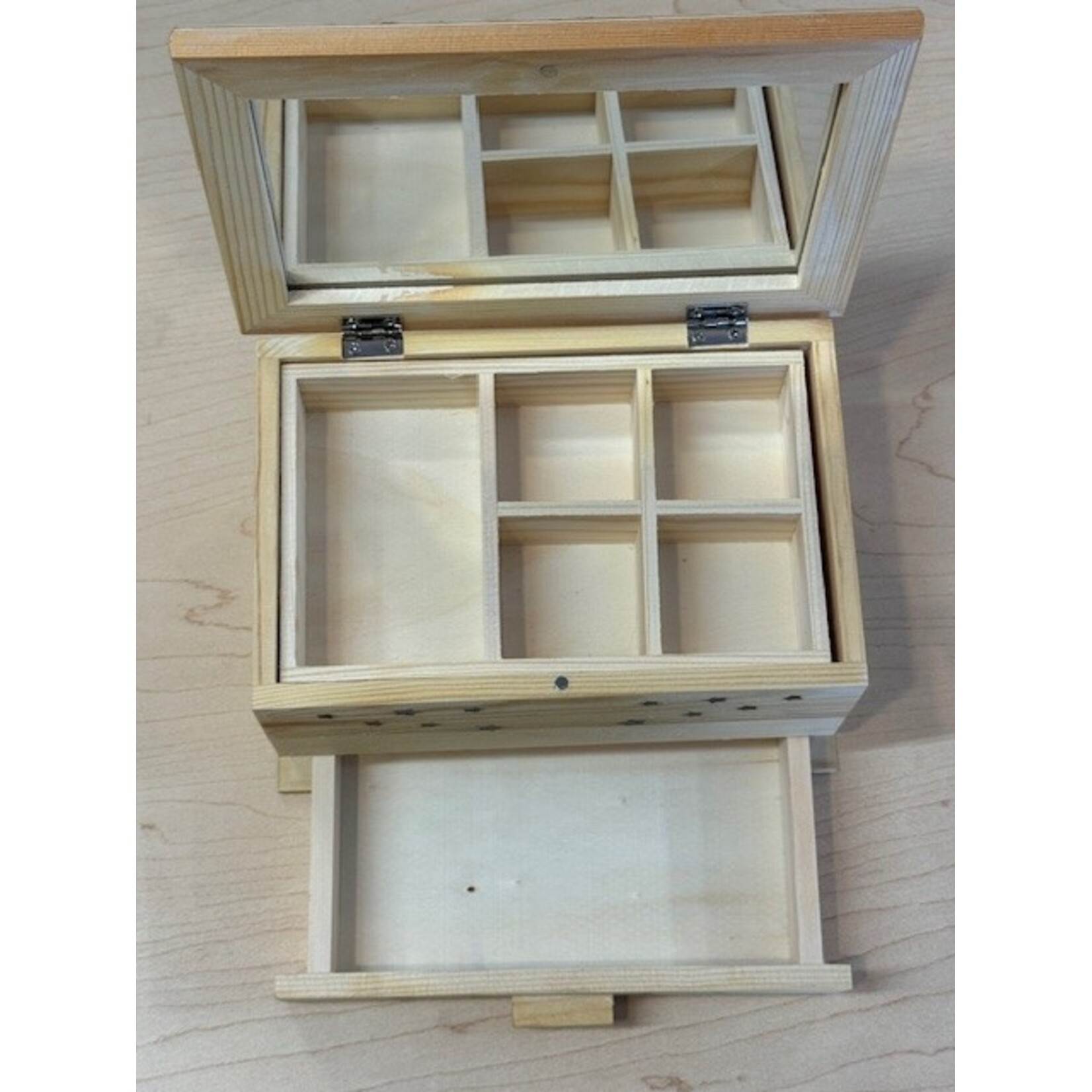 Jewelry Box: Wood Celtic Knot 6x4