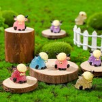 Charm: Glitter Highland Cow