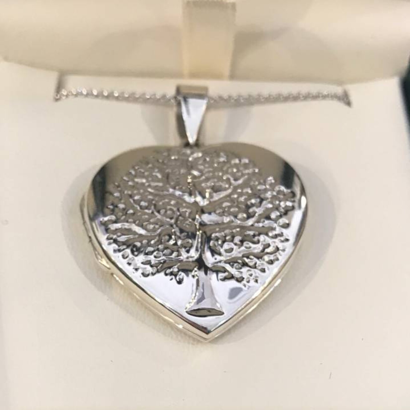 Anu Necklace: SS Locket Tree of Life