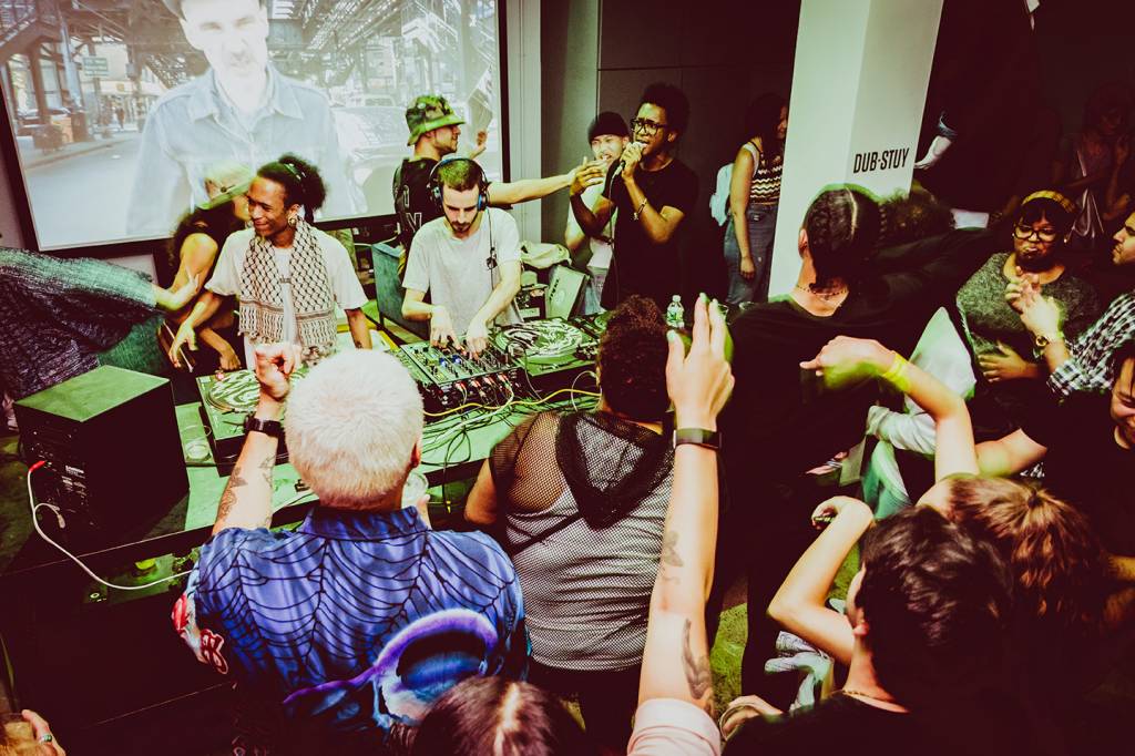 Mad Ting Launch Party with Earthtone and Dub-Stuy Sound