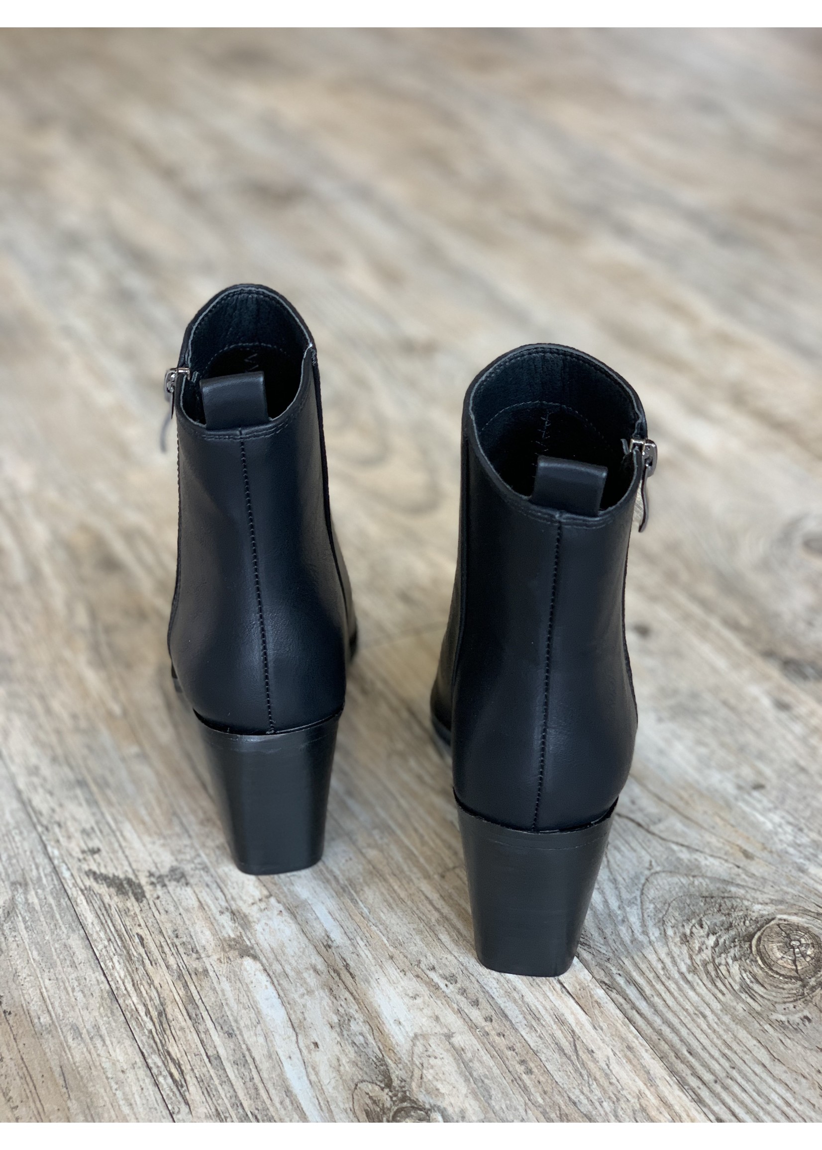 The Cindy Faux Leather Booties - Black