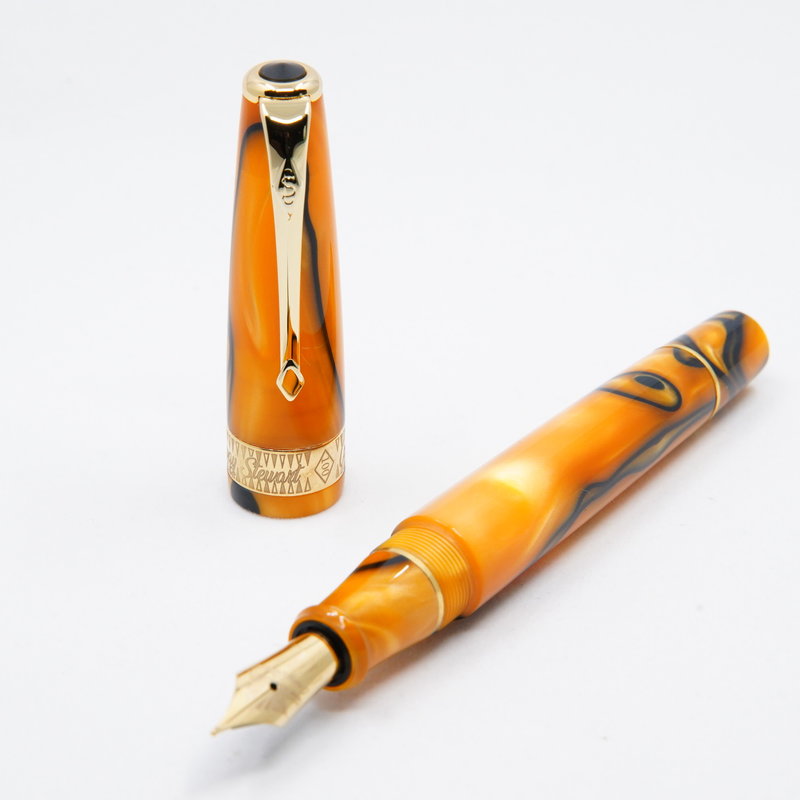 Conway Stewart Model 100 Fountain Pen Orange Swirl