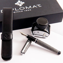 Diplomat Diplomat Excellence A+ Fountain Pen Gift Set (Fountain Pen, Bottle of Ink and Free Leather Pen Case) - Wave