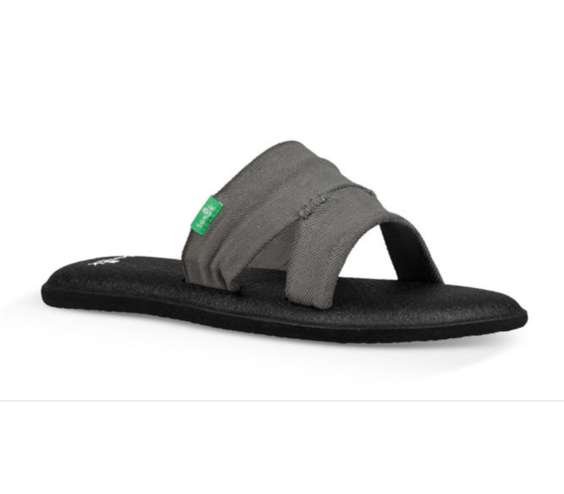 sanuk yoga mat capri