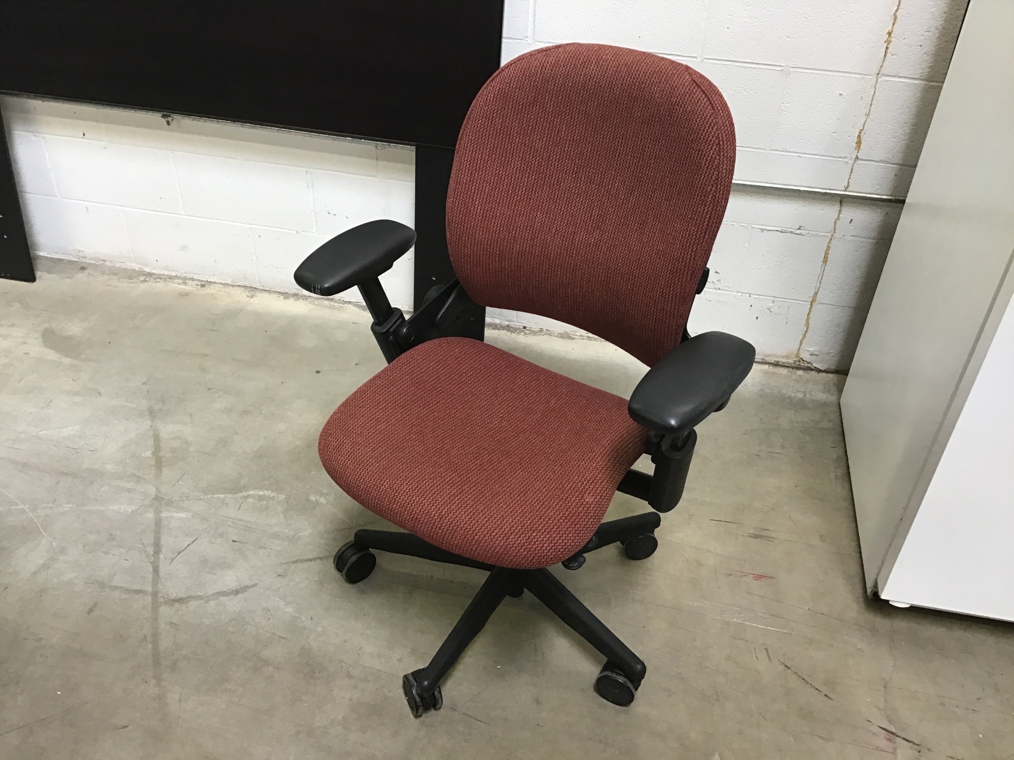 maroon steelcase leap v1 office chair 8252020