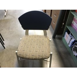 Blue/Beige cloth metal frame chair (10/29/21)