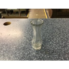 8” Small clear glass vase (1/4/23)