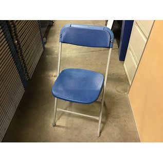 Blue plastic seat metal frame folding chair-scratches, warn spots, missing foot caps, normal wear throughout/see pictures for more details 4/25/24