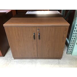 28x36x28” Dark brown wood cabinet 5/9/23