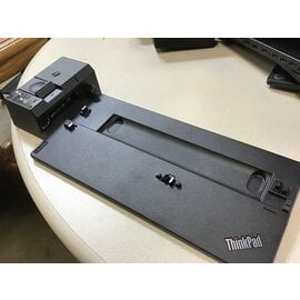 ThinkPad Pro Docking Station 40AH with Key (10/12/23)