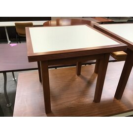 24” Square Beige Top End Table 11/14/23