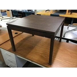 28x28x20” Dark Oak Color Coffee Table 1/4/24