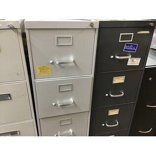 Lt. Gray 4 drawer vertical file cabinet (1/17/24)
