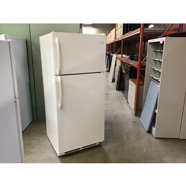 29x28x65” Frigidaire top freezer refrigerator 2/16/24