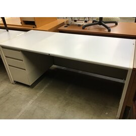 30x70x30” Grey laminate beige metal left pedestal desk 3/15/24