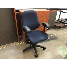 Navy blue padded adjustable desk chair on castors 3/21/24