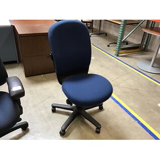 Blue padded adjustable height and lumbar support desk chair 4/9/24
