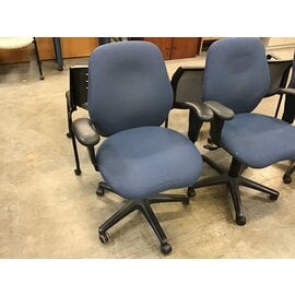 Blue fabric black frame adjustable height desk chair on castors - light wear on seat 4/23/24