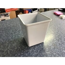 6x6x7” White heavy plastic buffet serving containers 8/8/24