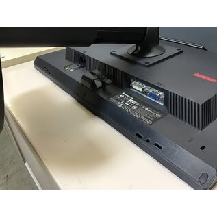 22 Lenovo VGA L2240pwD WS LCD Monitor 3/30/26