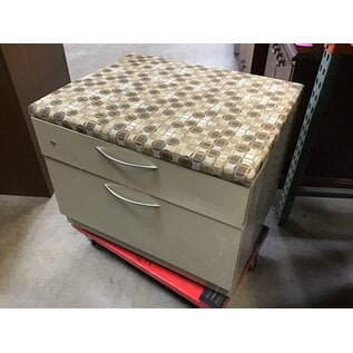 24x30x22” Beige metal lateral file/storage cabinet with cushioned patterned top 1/22/25