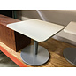 24x24x21 White speckled solid top metal pedestal end table 1/29/25