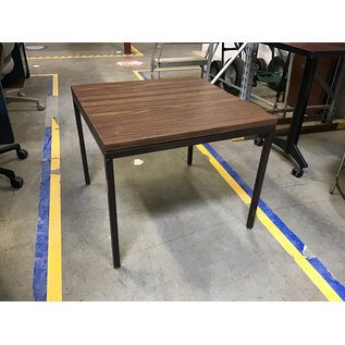 26x26x22” Dark oak laminate top metal frame square coffee table 4/28/25