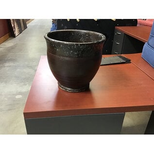 9x9 1/2” Brown ceramic pot 5/14/25