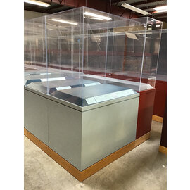 30x48x80” Light blue display case with plexiglass top 10/6/25