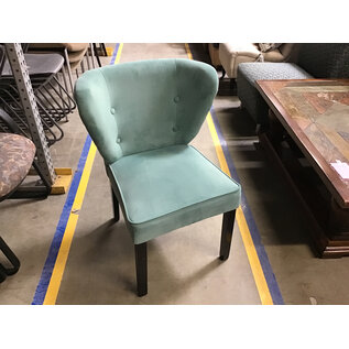 Teal padded wing back  lounge/side  chair 6/10/25