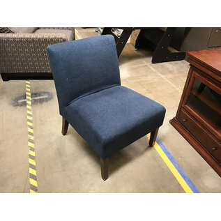 24” Navy blue cushioned lounge chair 6/12/25